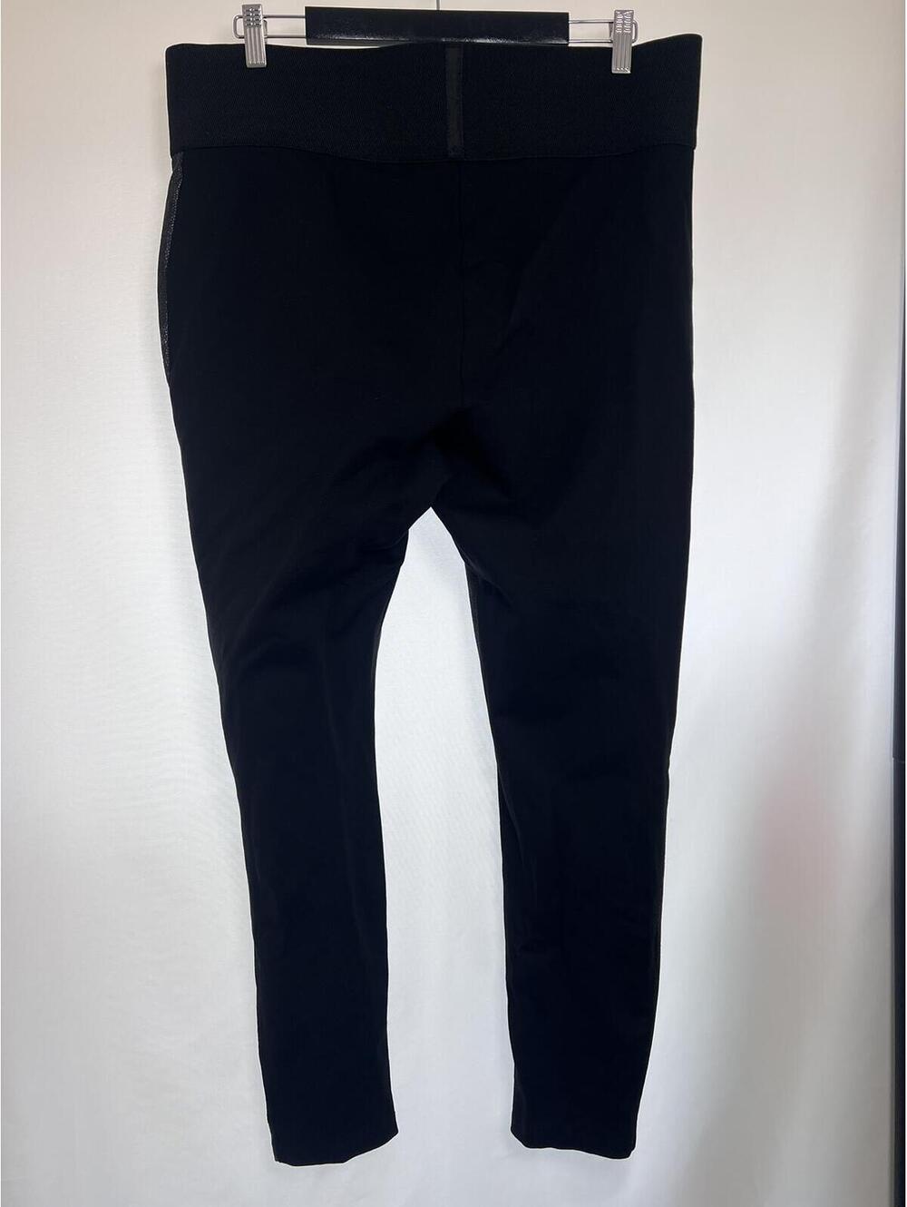 Nygård Slims Women's Black Patterned Leggings Women's XL - Picture 2 of 3